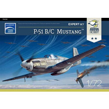 Plastic Model kit P-51 B/C Mustang Expert Set (70038) in 1/72 Scale
