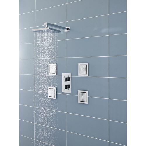Ultra HEAD50 200 x 200 mm Square Fixed Head - Chrome 1