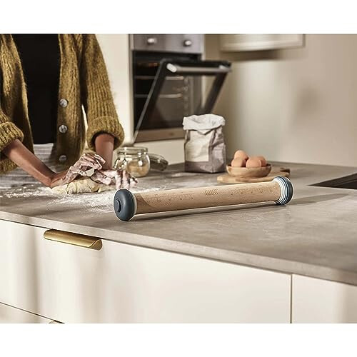 Joseph Joseph PrecisionPin - Rolling Pin with adjustable pastry thickness, Baking and dough rollers, Beech Wood, Pastel Blue 1