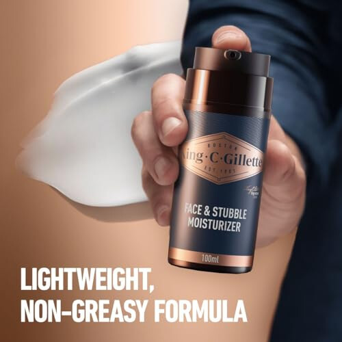 Gillette Men's Perfect Stubble Kit Gift Set with Style Master and Moisturiser 1