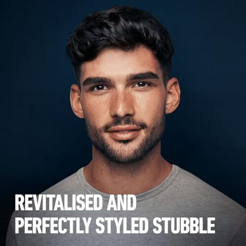Gillette Men's Perfect Stubble Kit Gift Set with Style Master and Moisturiser 2