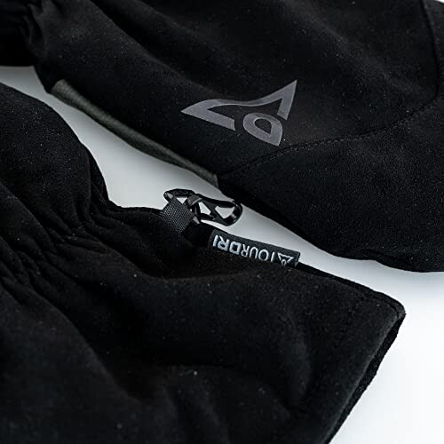 Masters Golf TourDri Pair Winter Mitts. Mittens. Black. Size Small to Medium. 2