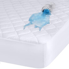 Quilted Fitted Waterproof Mattress Protector Double 135x190 cm, Mattress Cover, Mattress Topper, Waterproof Mattress Pad Stretches up to 38 CM Deep