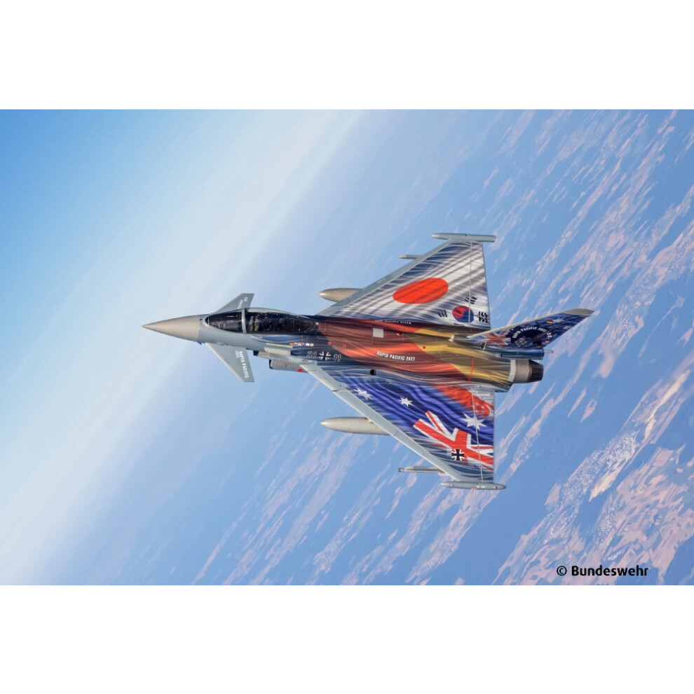 RV05649 - Revell 1:72 - Eurofighter Pacific Platinum Edition