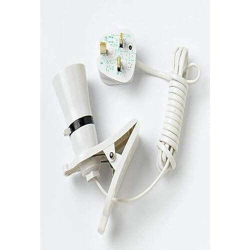 BH07491 White Clip On Light Heavy Duty Plastic with 13amp Plug
