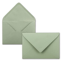 FarbenFroh Letter Envelopes in Eucalyptus Green Pack of 25 DIN C5 Envelopes 22.0 x 15.4 cm Wet Adhesive without Window Christmas Greeting Cards