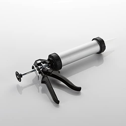 198810 - Mortar and Caulk applicator Gun with 300cc Bag 1