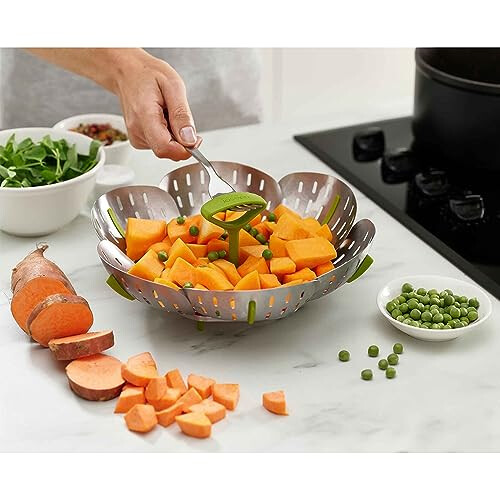 Joseph Joseph Bloom Folding Steamer Basket for Vegetables, compact storage - Stainless Steel 2