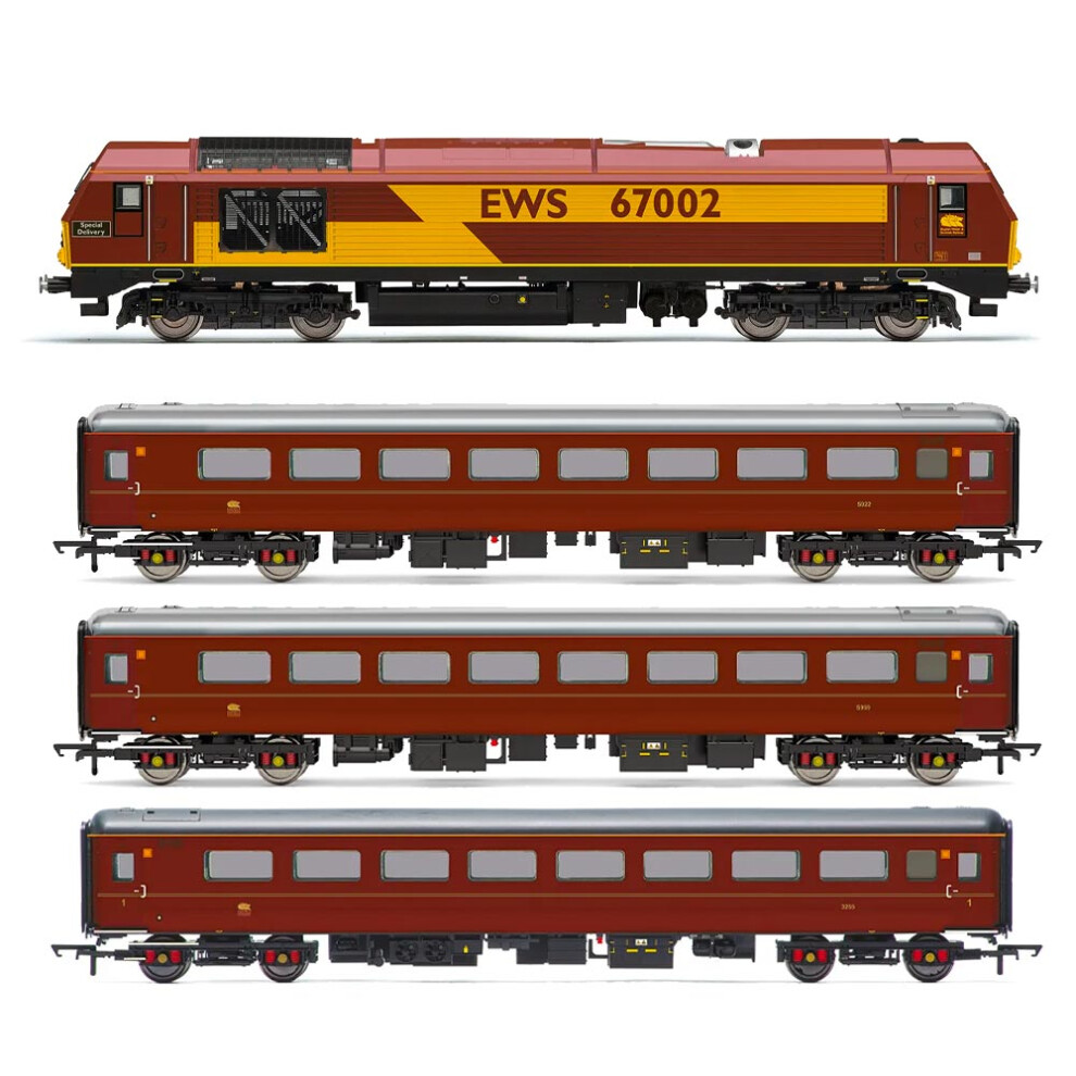 Hornby R30251 EWS Business Train Pack - Era 10