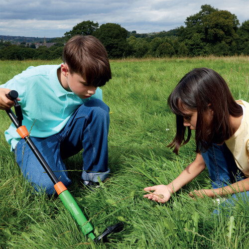 Brainstorm Beginner Metal Detector STEM Toy Age 6+ 1