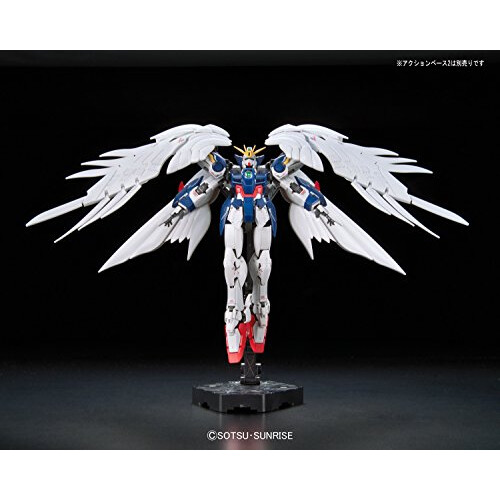 Bandai Hobby #17 RG Wing Gundam Zero EW Model Kit (1/144 Scale) 2