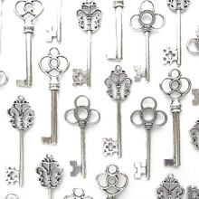 Mixed Pack of 30 Vintage Retro Rustic Skeleton Keys in Antique Silver Color,3 Style,30 pcs Rustic Wedding Favor(Antique Silver)
