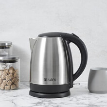 Iver Silver Electric Kettle – 1.7L Stainless Steel Kettle with Auto Shut-Off, Boil-Dry Protection, and Convenient 360 Swivel Base – Lightweight