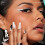 NYX Professional Makeup Vivid Matt Flüssig-Eyeliner, 01 Schwarz 5