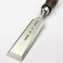 Piercing Chisel - Flat with Dark Grip - 32 mm