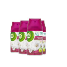 4 x Air Wick Freshmatic Max Refill Smooth Satin & Moon Lily 250ml Automatic Spray