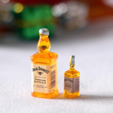 (Yellow, Small size) Miniature Furniture Toy Dolls House DIY Decoration Accessories Mini Simulation Whiskey Bottle