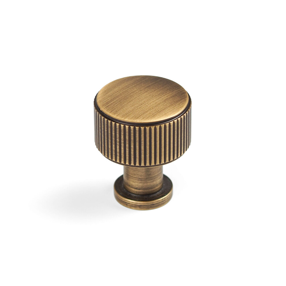 (29Mm Knob ) Antique Brass Reeded Cabinet Handles & Knobs 5060796707021