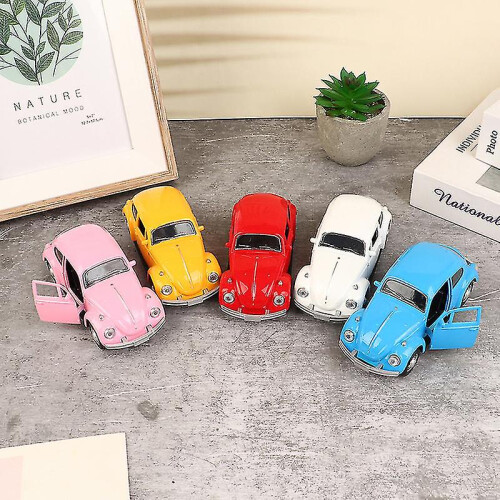 (White) Retro Beetle Diecast Pull Back Car Model Toy For Children Gift Decor Figurines 1
