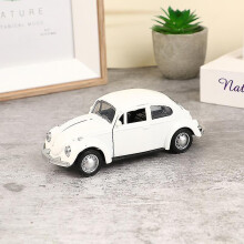 (White) Retro Beetle Diecast Pull Back Car Model Toy For Children Gift Decor Figurines