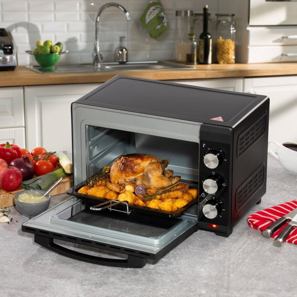 Daewoo 23L Electric Mini Oven 1300W Adjustable Temperature Control Space Saving 90°C - 230°C Timer 60min for Baking Grill Toast