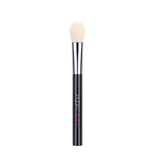 Huda Beauty HUDABEAUTY Glow Highlighter Brush ORIGINAL 1