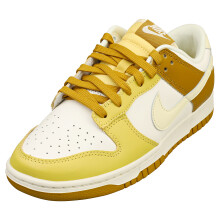 (10) Nike Dunk Low Retro Mens Fashion Trainers in White Brown