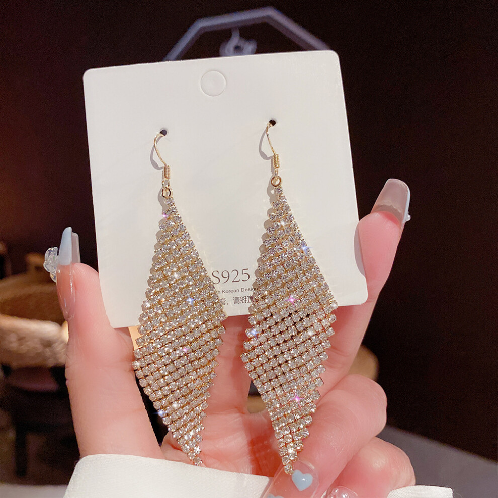 (E0092 gold silver needle) S925 silver needle fashion tassel earrings Korean high-end pearl earrings temperament earrings light luxury niche jewelry f