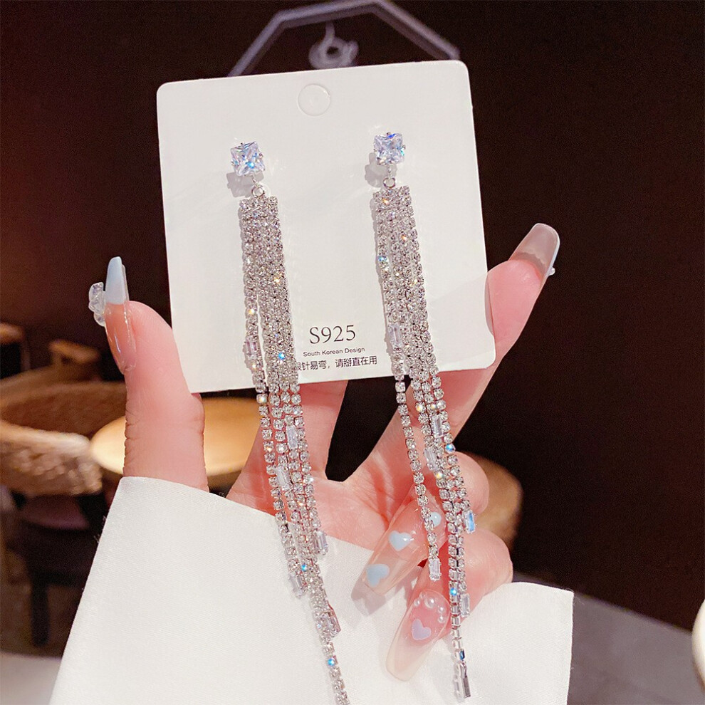 (E0227 Silver Needle) S925 silver needle fashion tassel earrings Korean high-end pearl earrings temperament earrings light luxury niche jewelry for wo