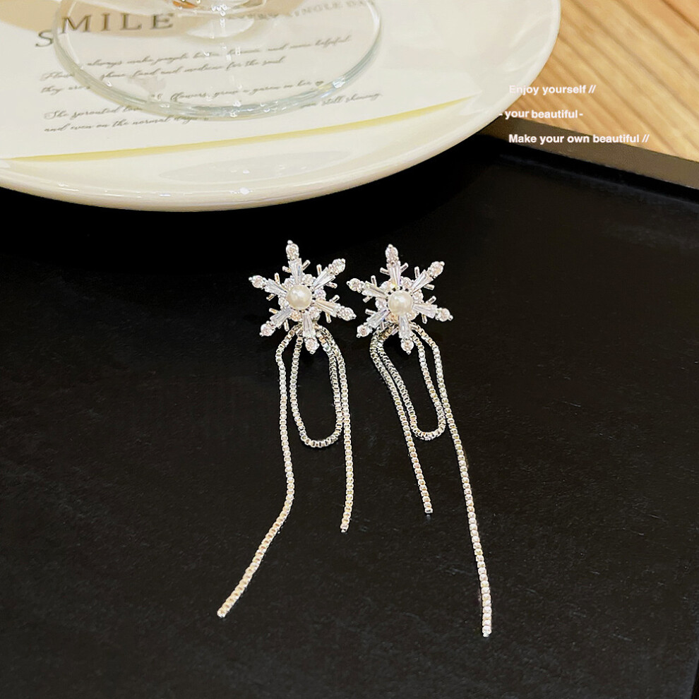 (E0295 Silver Needle) S925 silver needle fashion tassel earrings Korean high-end pearl earrings temperament earrings light luxury niche jewelry for wo