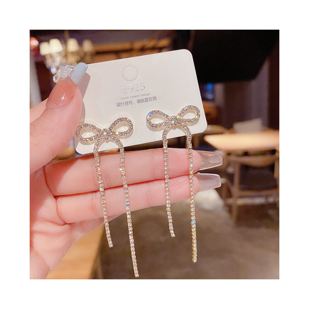 (E0229 Diamond Silver Needle) S925 silver needle fashion tassel earrings Korean high-end pearl earrings temperament earrings light luxury niche jewelr