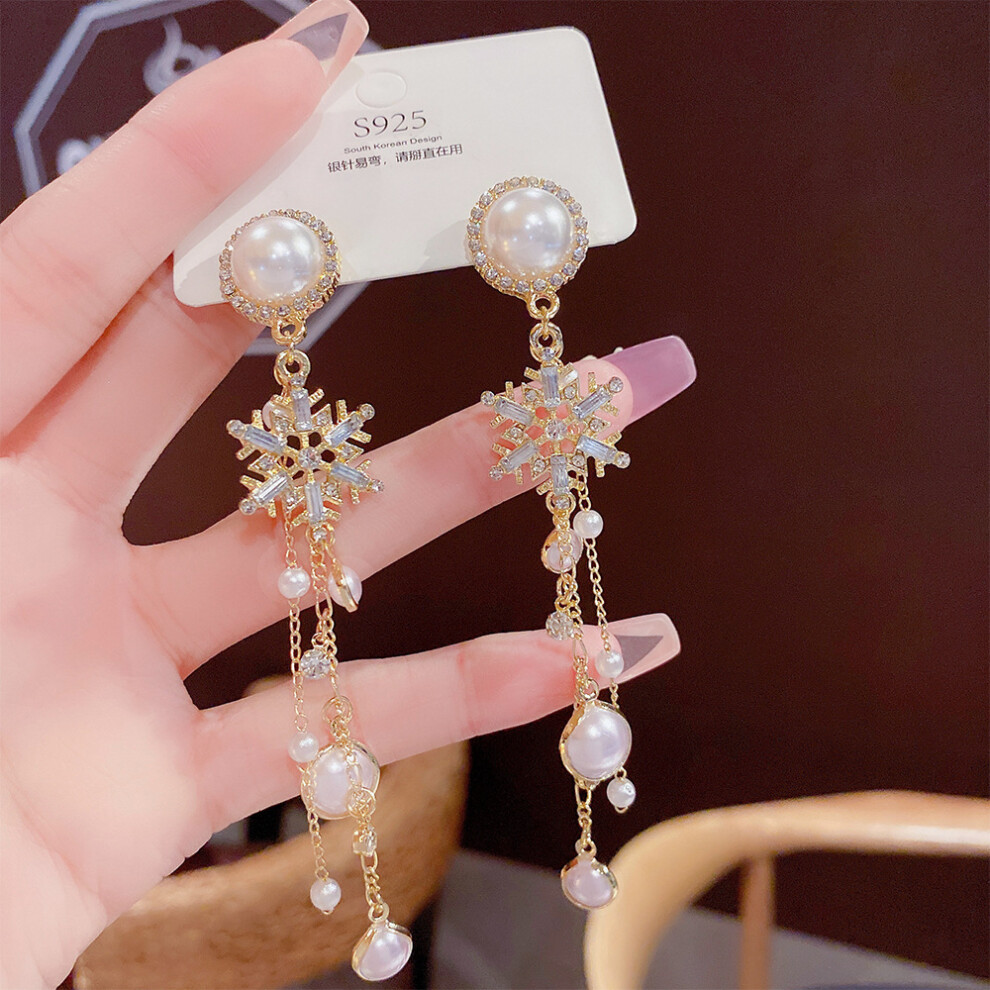 (E0119 Silver Needle) S925 silver needle fashion tassel earrings Korean high-end pearl earrings temperament earrings light luxury niche jewelry for wo