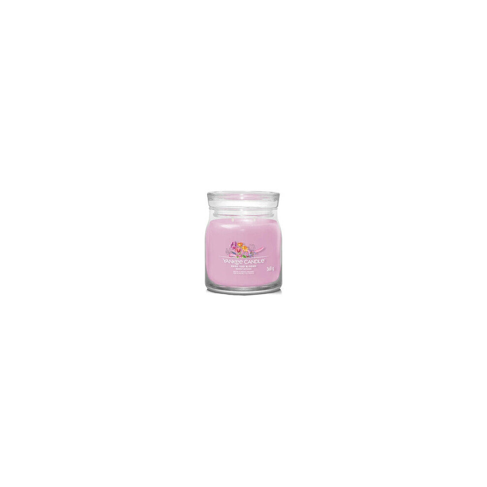 Yankee Candle - Hand Tied Blooms Signature Candle ( Ručně Vázané Květiny ) - Vonná Svíčka 567.0G