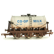 Dapol 6 Wheel Milk Tank Co-op 167 Weathered DA4F-031-130 OO Gauge