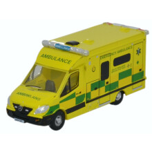 Oxford Diecast NMA001 Mercedes Ambulance Wales N Gauge