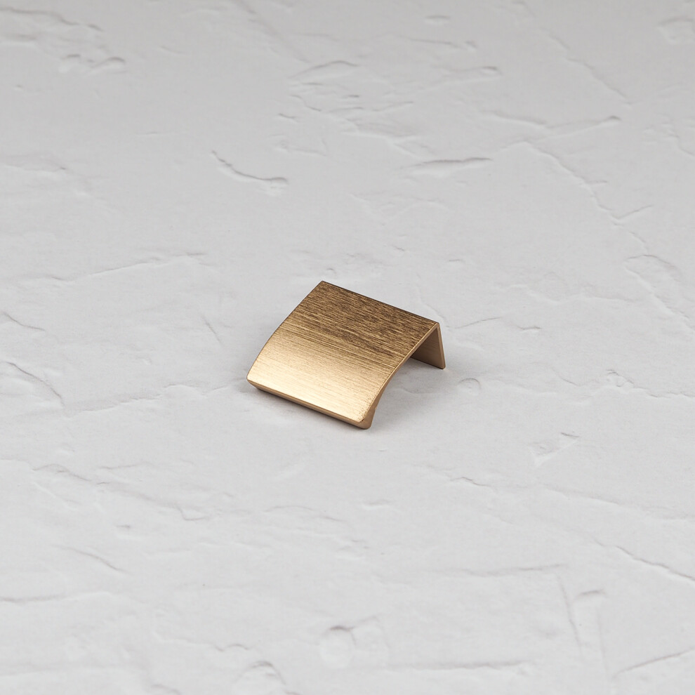 (40Mm Pull ) Brushed Brass Profile Trim Edge Mount Lip Pulls 5056767300568