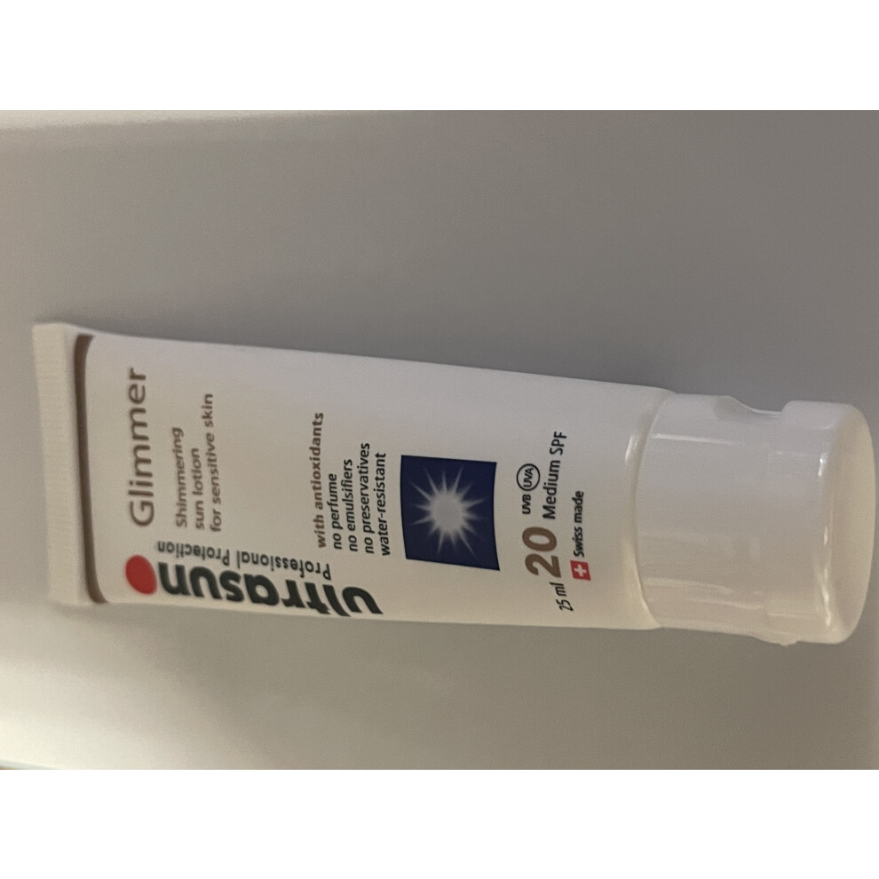 Ultrasun Glimmer Shimmering sun lotion 25ml  for sensitive skin SPF 20