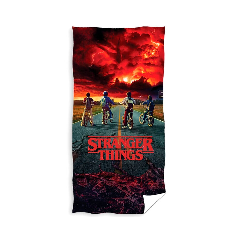 Stranger Things microfibre beach towel-image-OPC-PF2787T-NEW