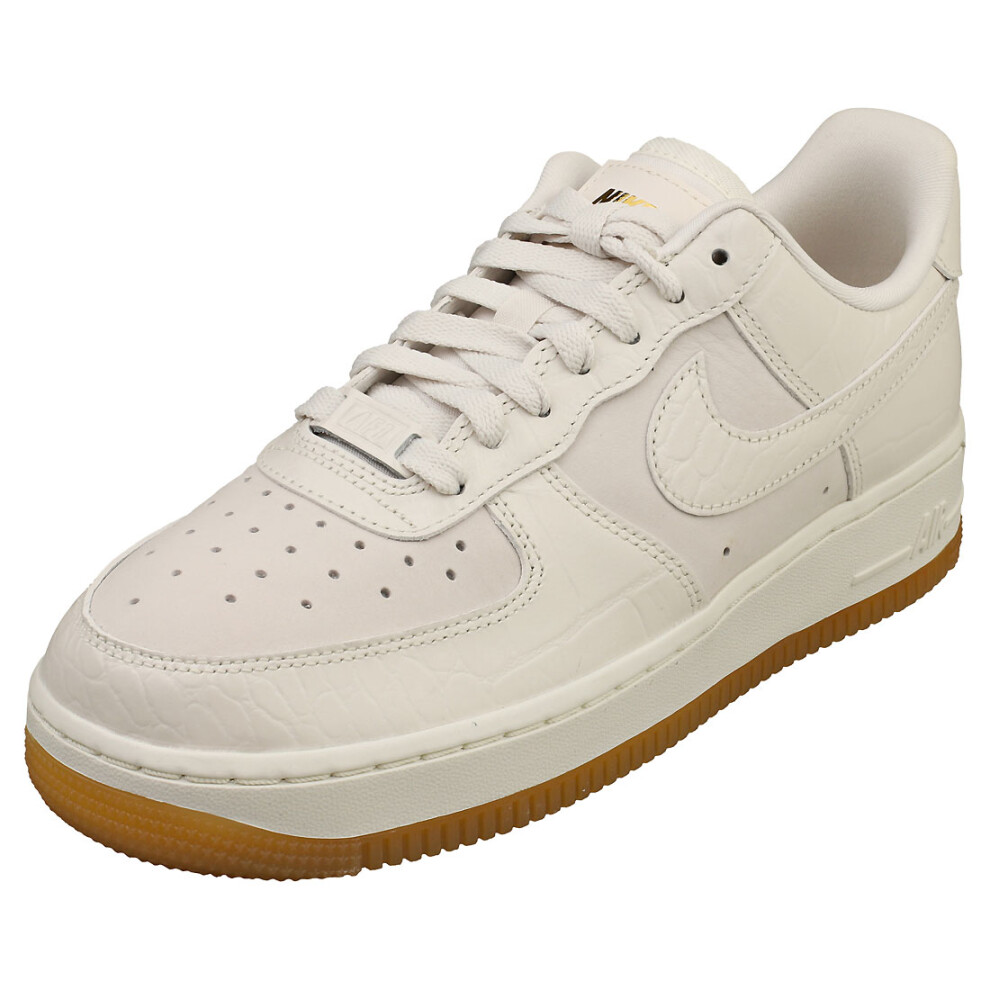 (5.5) Nike Air Force 1 07 Lx Womens Fashion Trainers in Phantom