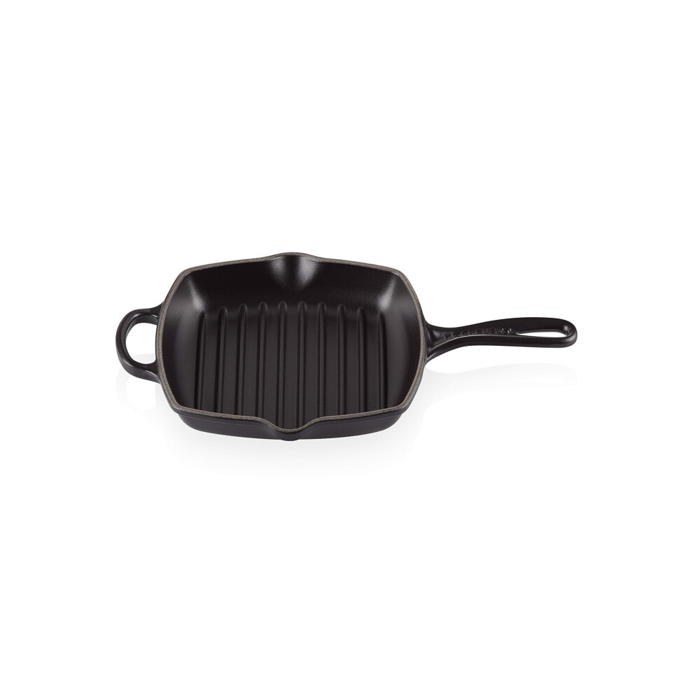 Le Creuset Signature Enamelled Cast Iron Grillit Frying Pan With Helper Handle and Two Pouring Lips, For All Hob Types