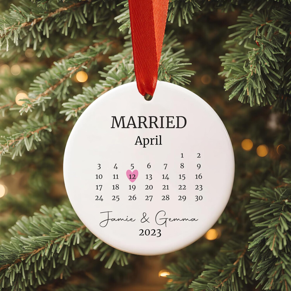 (Styke 1) Ceramic Just Married Hanging Keepsake - Personalised Wedding Date Ornament - Unique Wedding Gift for Newlyweds, Custom Wedding Keepsake