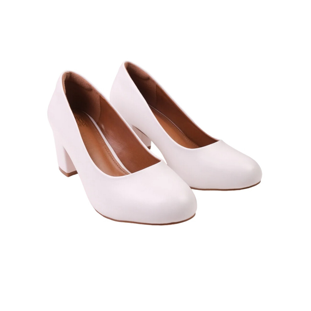 Ladies white court shoes uk hotsell