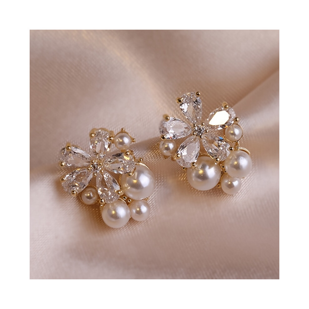 Elegant Delicate Flower Stud Earrings with Imitation Pearl Design for Women - Luxury Alloy Jewelry for Compact Ear Decor