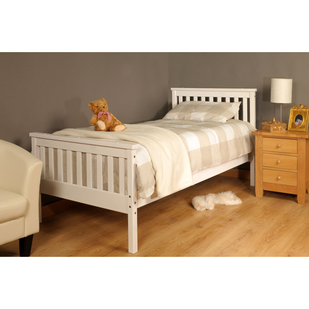 3ft Single Talsi Wooden Bed Frame in White with Lucy Mattress