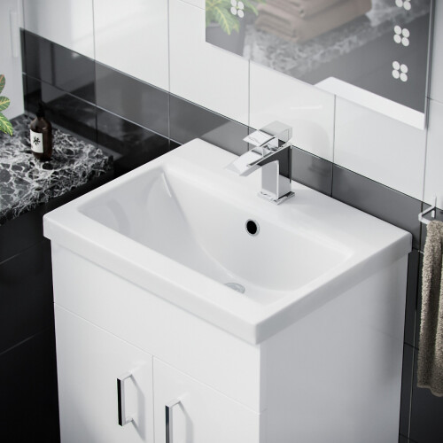 Nanuya 500mm Floorstanding Vanity Basin Unit White 1