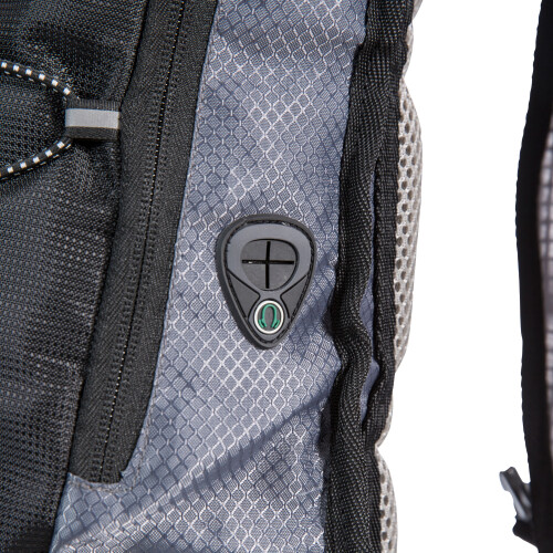 Trespass (EACH, Silver Reflective) Trespass Backpack 2L Water Bladder Mirror 2