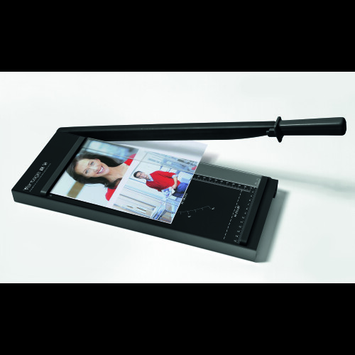 Vantage A4 Guillotine Black - Cutting Length 320mm 2