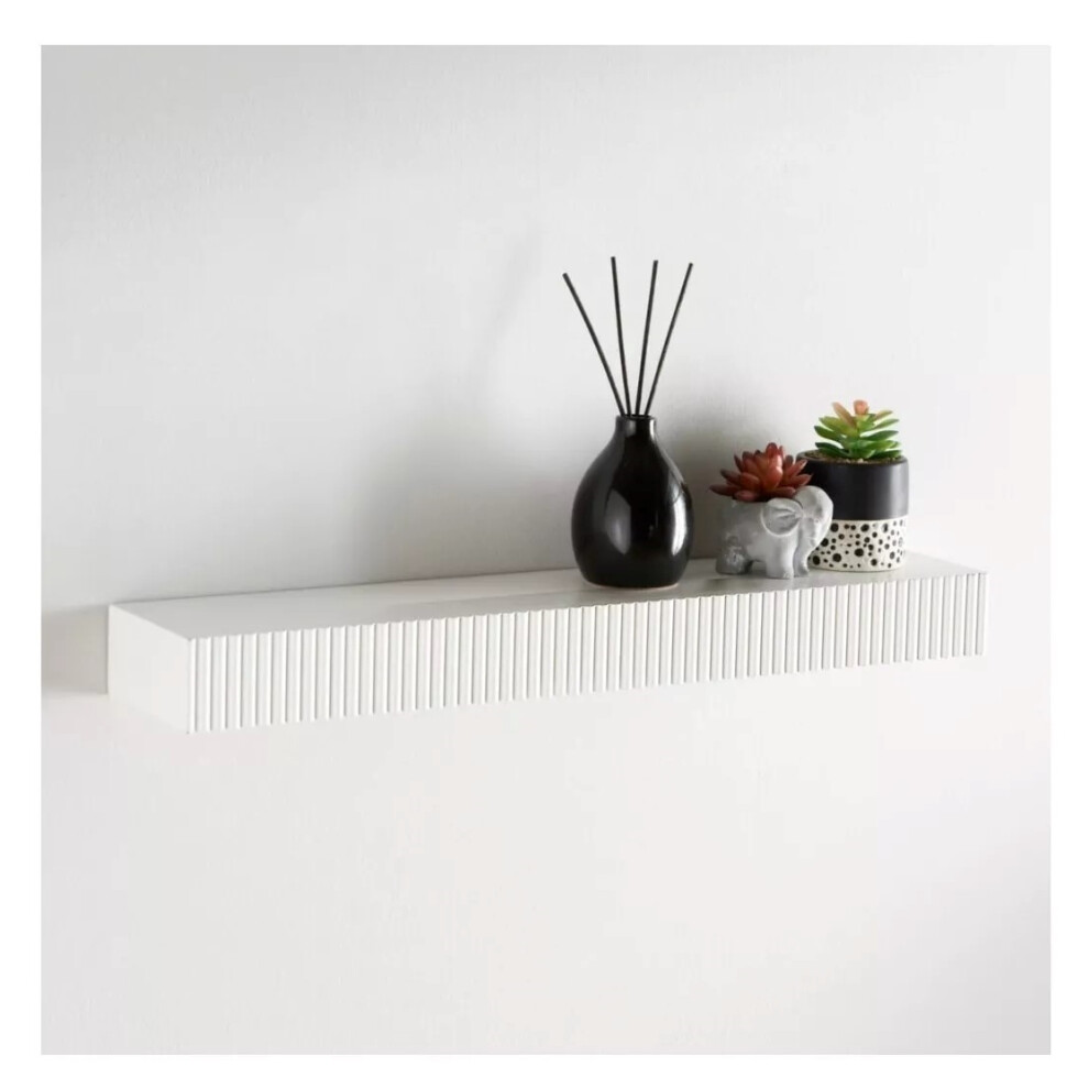 Elegant Ribbed Wall Shelf Perfect To Display Certificate/pic/Ornaments