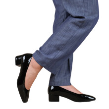 (7 UK Wide, Black) Where's That From Womens/Ladies Square Toe Wide Low Block Heel Court Shoes