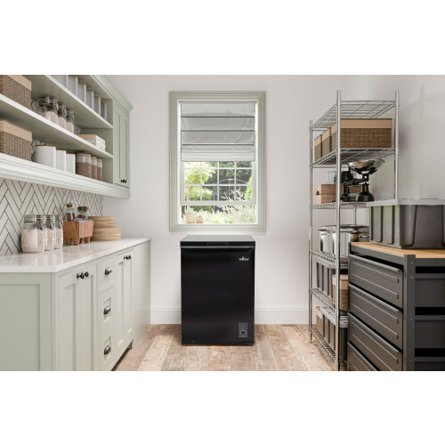 Willow Appliances WILLOW W142CFB 141 Litre Chest Freezer in Black 1